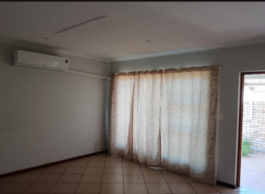 3 Bedroom Property for Sale in Abbotsford Eastern Cape
